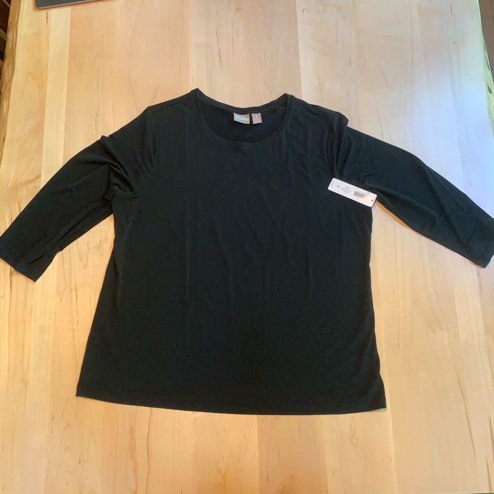 Lily Scoop 3/4 Sleeve Basic Tee
